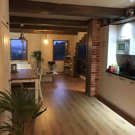 Luxury Danna Plaza Mayor Apartment *